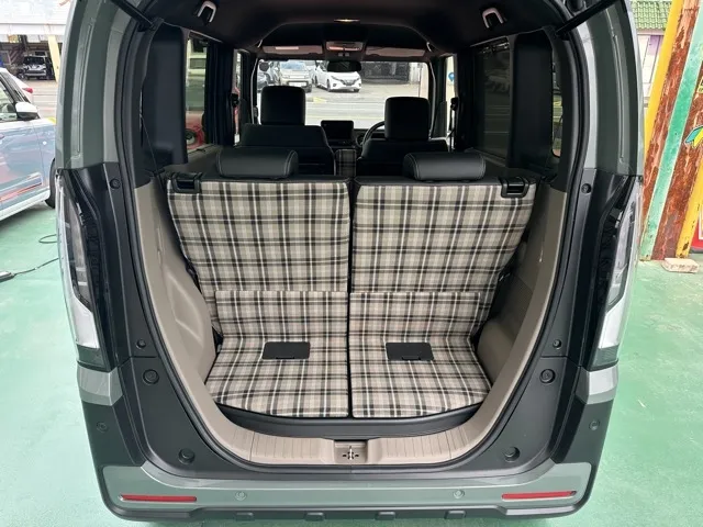 N-BOX(ホンダ)JOYターボ届出済未使用車 10