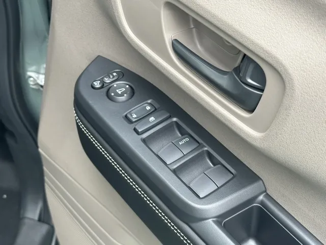 N-BOX(ホンダ)JOYターボ届出済未使用車 14