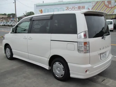 ヴォクシー(トヨタ)X－Gエディションナビパック中古車 2