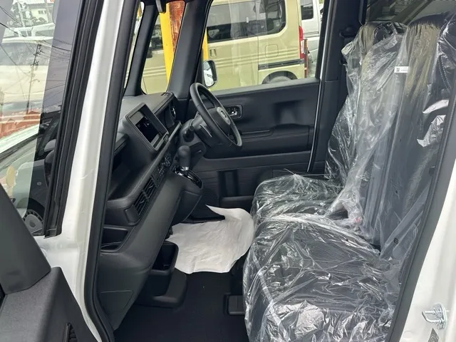 N-BOX(ホンダ)N-BOXカスタムターボ コーディネートスタイル届出済未使用車 3