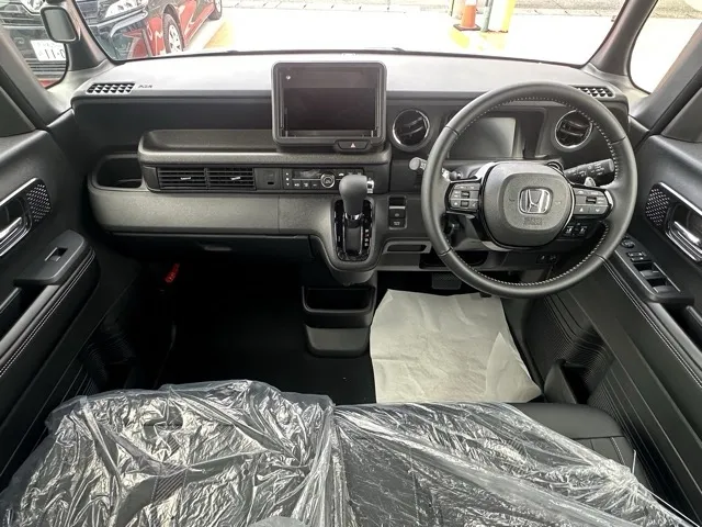N-BOX(ホンダ)N-BOXカスタムターボ コーディネートスタイル届出済未使用車 7
