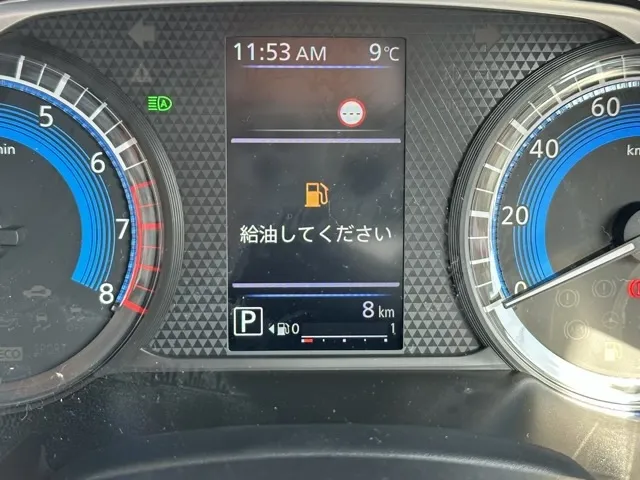 デリカミニ(三菱)Gプレミアム ４WD届出済未使用車 23