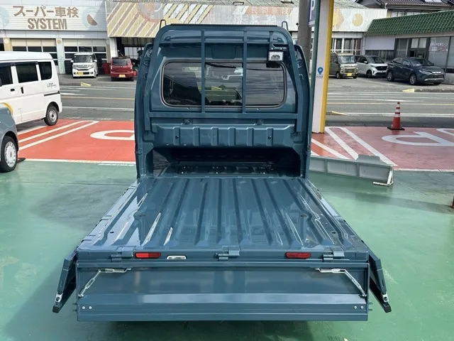 キャリートラック(スズキ)スーパーキャリイXリミテッド 4WD AT届出済未使用車 11