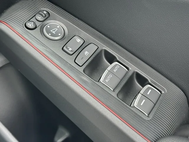 シビック(ホンダ)RS 6MT登録済未使用車 13