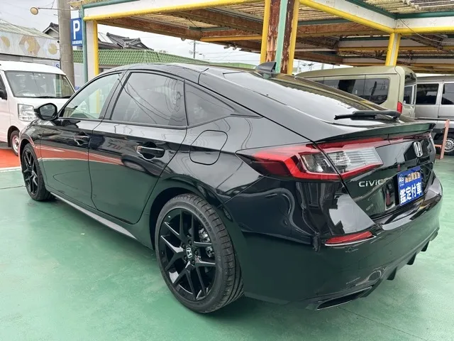 シビック(ホンダ)RS 6MT登録済未使用車 2
