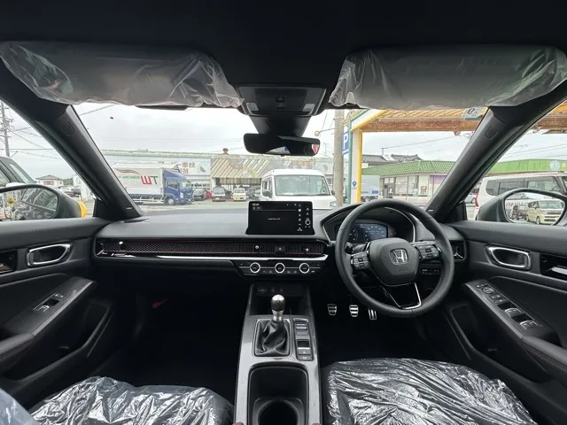 シビック(ホンダ)RS 6MT登録済未使用車 5