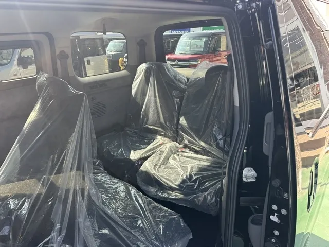 バネット(ニッサン)16X-3R 寒冷地仕様 7人乗り登録済未使用車 5