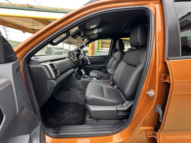 トライトン(三菱)GSRディーラ-試乗車 3