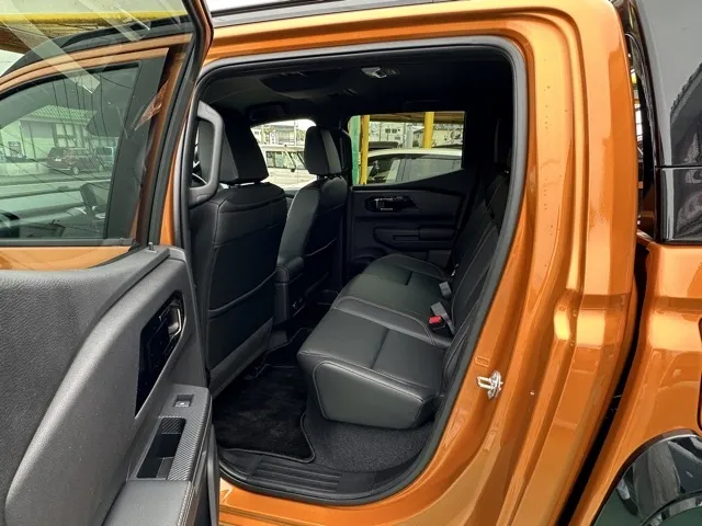 トライトン(三菱)GSRディーラ-試乗車 4