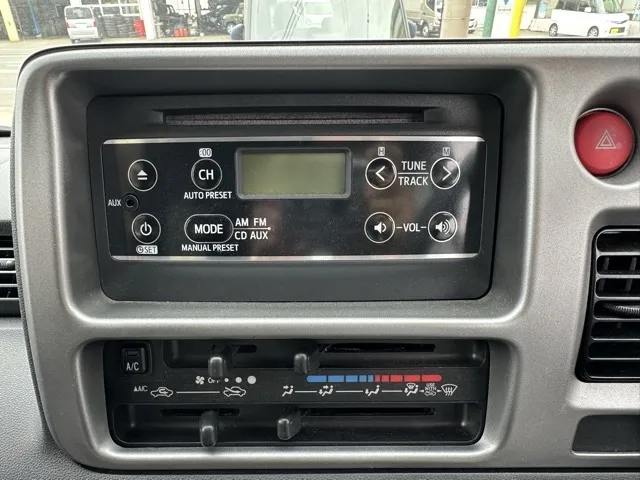 ハイゼット(ダイハツ)クルーズリミテッド 5MT中古車 18