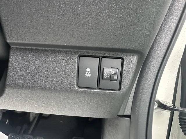 N-BOX(ホンダ)N-BOXカスタムターボ届出済未使用車 17