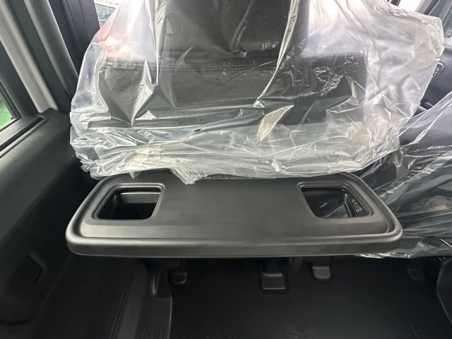 N-BOX(ホンダ)N-BOXカスタムターボ届出済未使用車 7