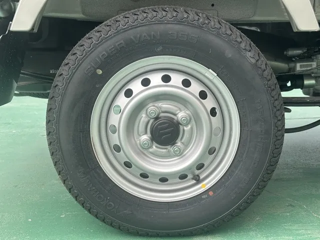 キャリートラック(スズキ)スーパーキャリイX 4WD AT届出済未使用車 10