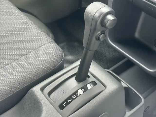 キャリートラック(スズキ)スーパーキャリイX 4WD AT届出済未使用車 12