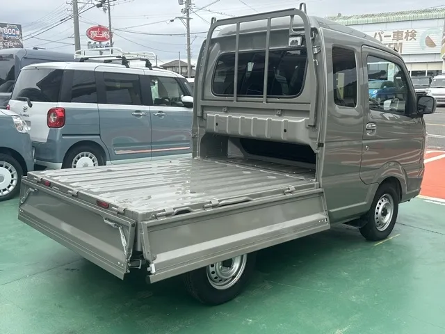 キャリートラック(スズキ)スーパーキャリイX 4WD AT届出済未使用車 8