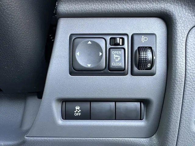 バネット(ニッサン)16X-3R 寒冷地仕様 7人乗り登録済未使用車 14