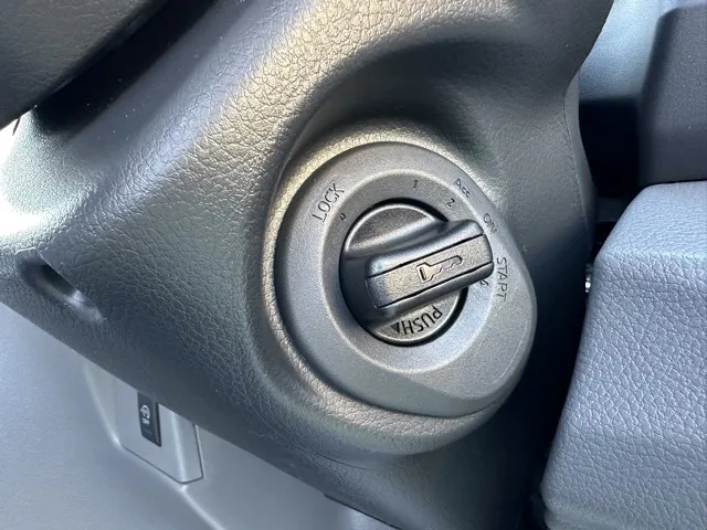 バネット(ニッサン)16X-3R 寒冷地仕様 7人乗り登録済未使用車 17