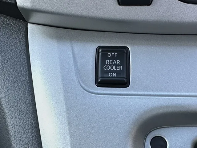 バネット(ニッサン)16X-3R 寒冷地仕様 7人乗り登録済未使用車 22