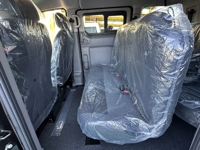 バネット(ニッサン)16X-3R 寒冷地仕様 7人乗り登録済未使用車 4