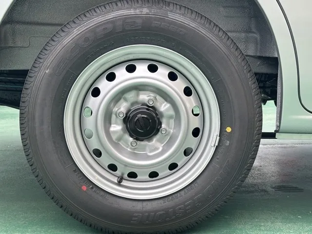 バネット(ニッサン)DX登録済未使用車 12