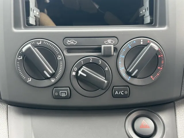 バネット(ニッサン)DX 2人乗レンタ登録済未使用車 14