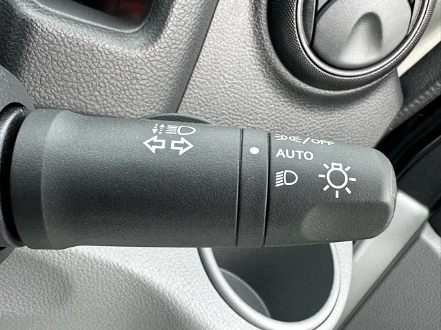 バネット(ニッサン)DX 2人乗レンタ登録済未使用車 16