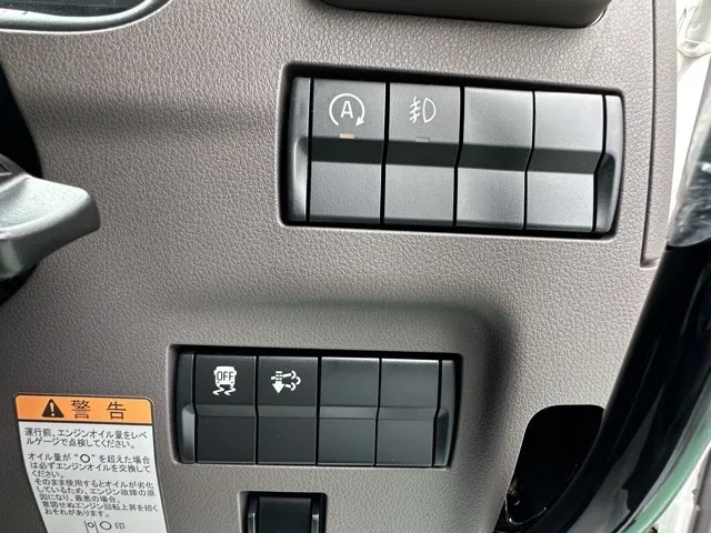 キャンター(三菱)全低床キョウカダンプ ３ｔレンタ登録済未使用車 13