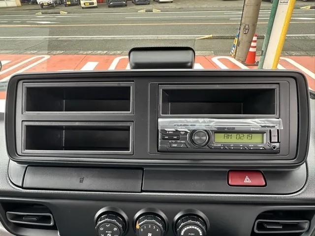 キャンター(三菱)全低床キョウカダンプ ３ｔレンタ登録済未使用車 19