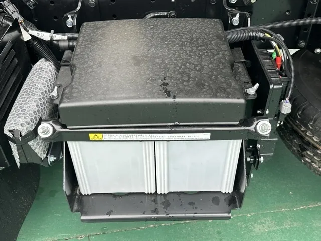 キャンター(三菱)全低床キョウカダンプ ３ｔレンタ登録済未使用車 4