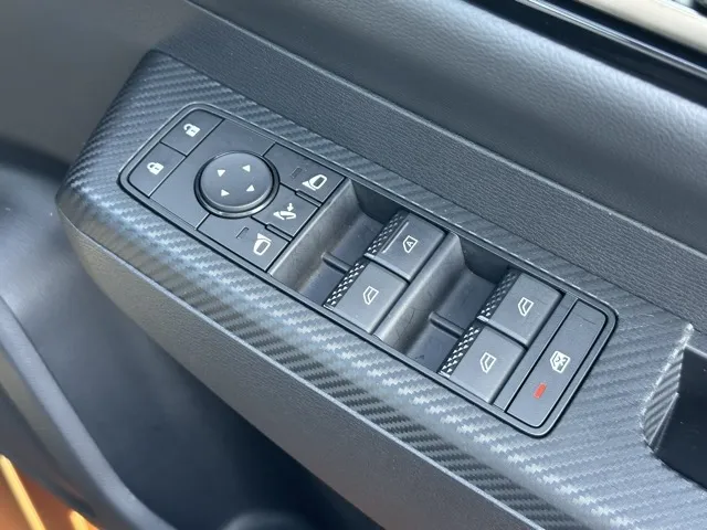 トライトン(三菱)GSR中古車 15