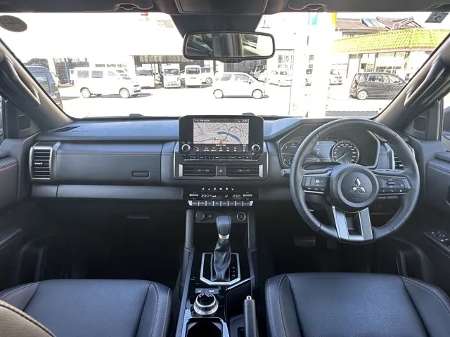 トライトン(三菱)GSR中古車 5