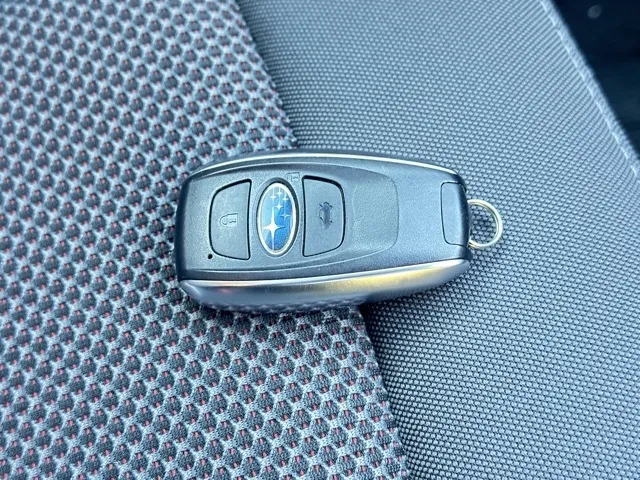 インプレッサ(スバル)ST-H 4WD中古車 28