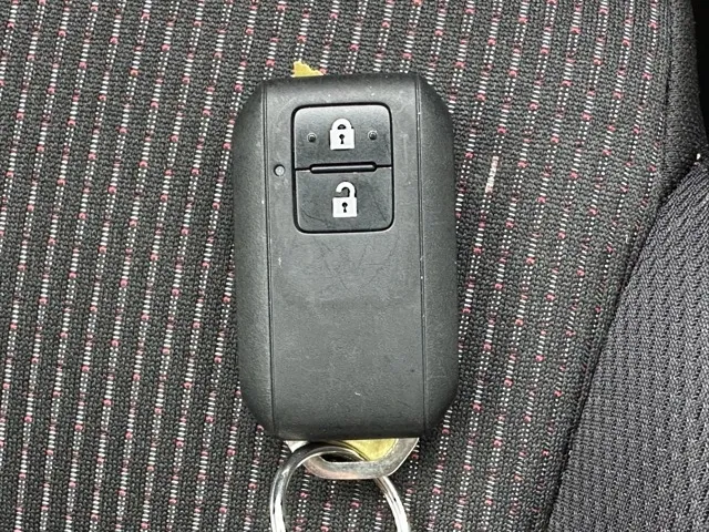 スイフト(スズキ)ベースグレード　セーフティサポート　AT中古車 28