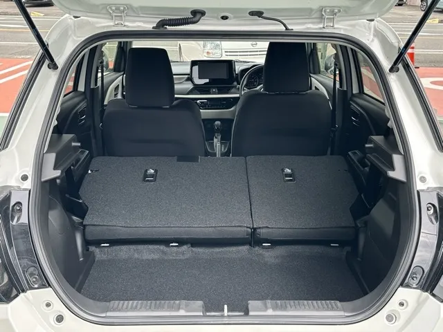 スイフト(スズキ)XG登録済未使用車 8