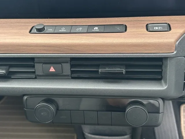 HONDAe(ホンダ)アドバンス中古車 9