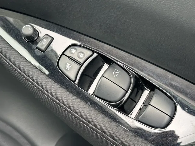 リーフ(ニッサン)ニスモ中古車 13