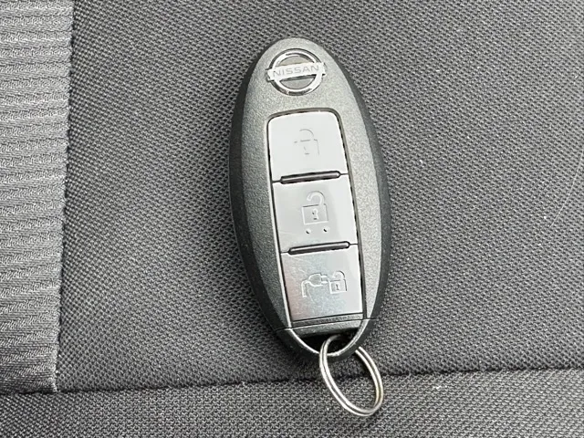 リーフ(ニッサン)ニスモ中古車 26