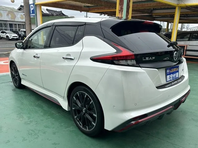 リーフ(ニッサン)ニスモ中古車 2