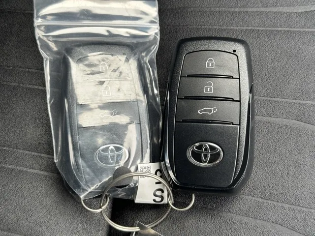 ハリアー(トヨタ)Z中古車 26