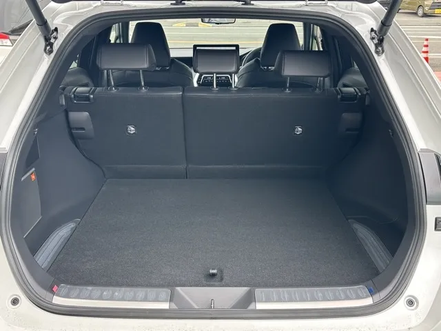 ハリアー(トヨタ)Z中古車 8