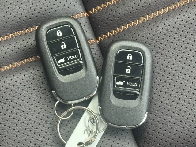 ZR-V(ホンダ)e：HEV Z ４ＷＤ 中古車 27