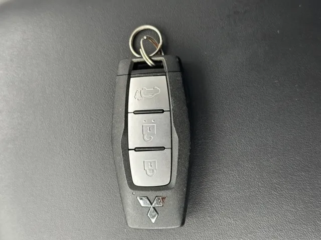 アウトランダー(三菱)P中古車 28