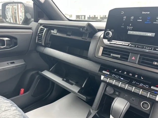 トライトン(三菱)GSR中古車 23