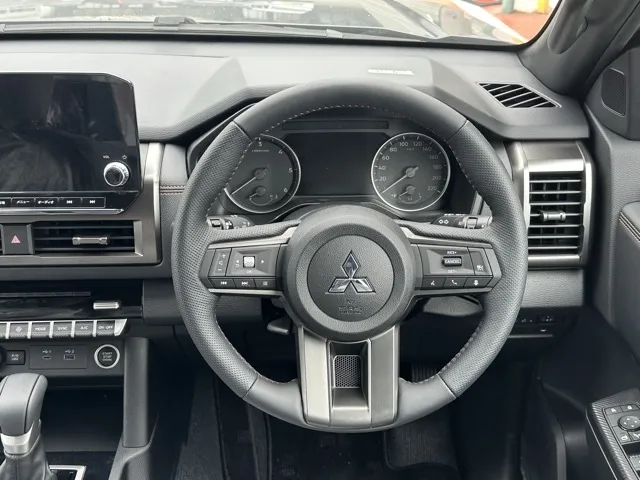 トライトン(三菱)GSR中古車 7