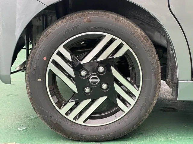ルークス(ニッサン)ハイウェイスターX中古車 14