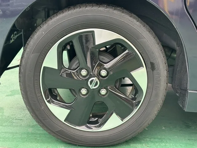 ルークス(ニッサン)ハイウェイスターX中古車 16