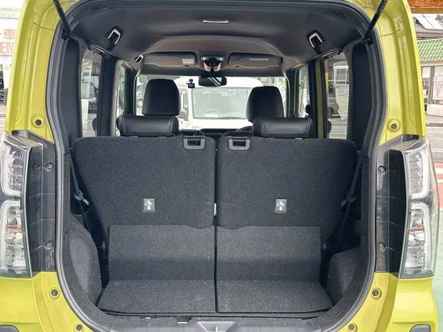 タント(ダイハツ)RS中古車 9