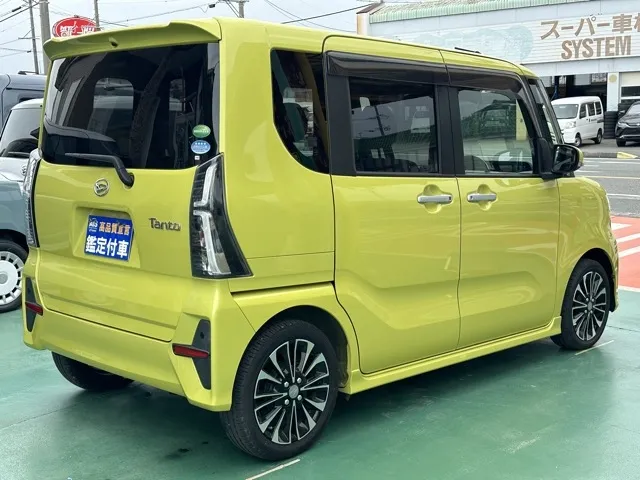 タント(ダイハツ)RS中古車 11