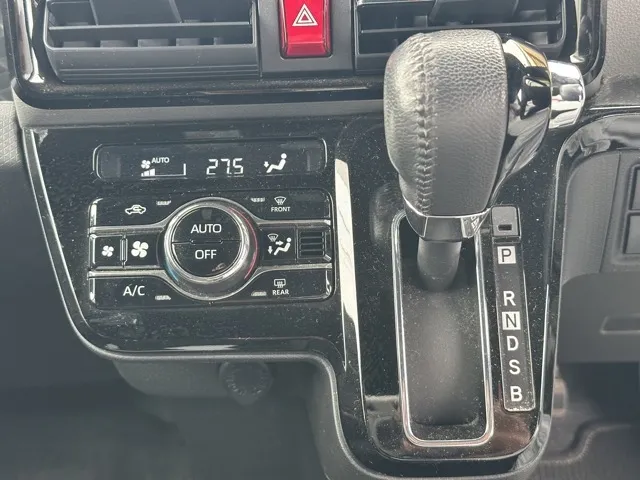 タント(ダイハツ)RS中古車 15