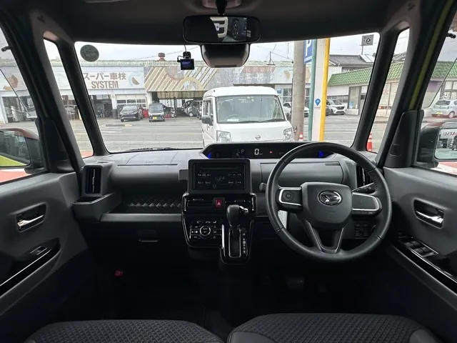 タント(ダイハツ)RS中古車 5
